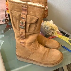 Tan Ugg boots